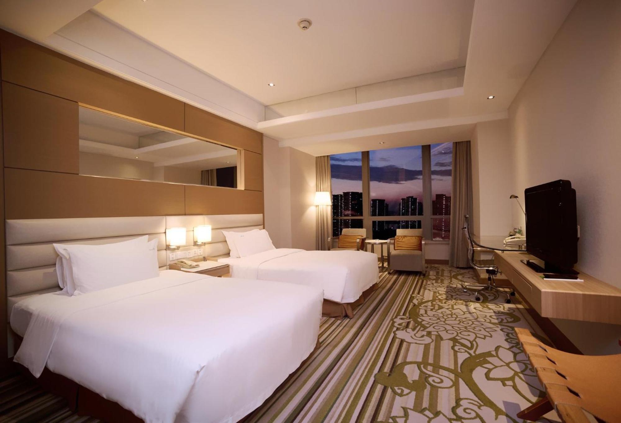 Holiday Inn Tianjin Riverside By Ihg Bagian luar foto